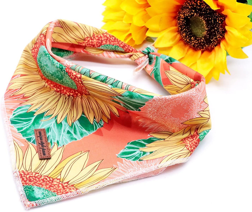Dog Bandana, Sunflower Print 1PC Washable Square Dog Scarfs for Small Medium Large Dogs Adjustable Dogs Bib Scarfs for Girl Dogs